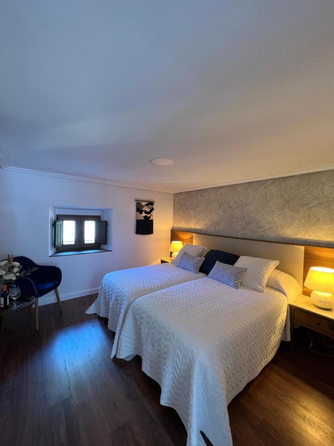 Dos Penas Hotel 2*