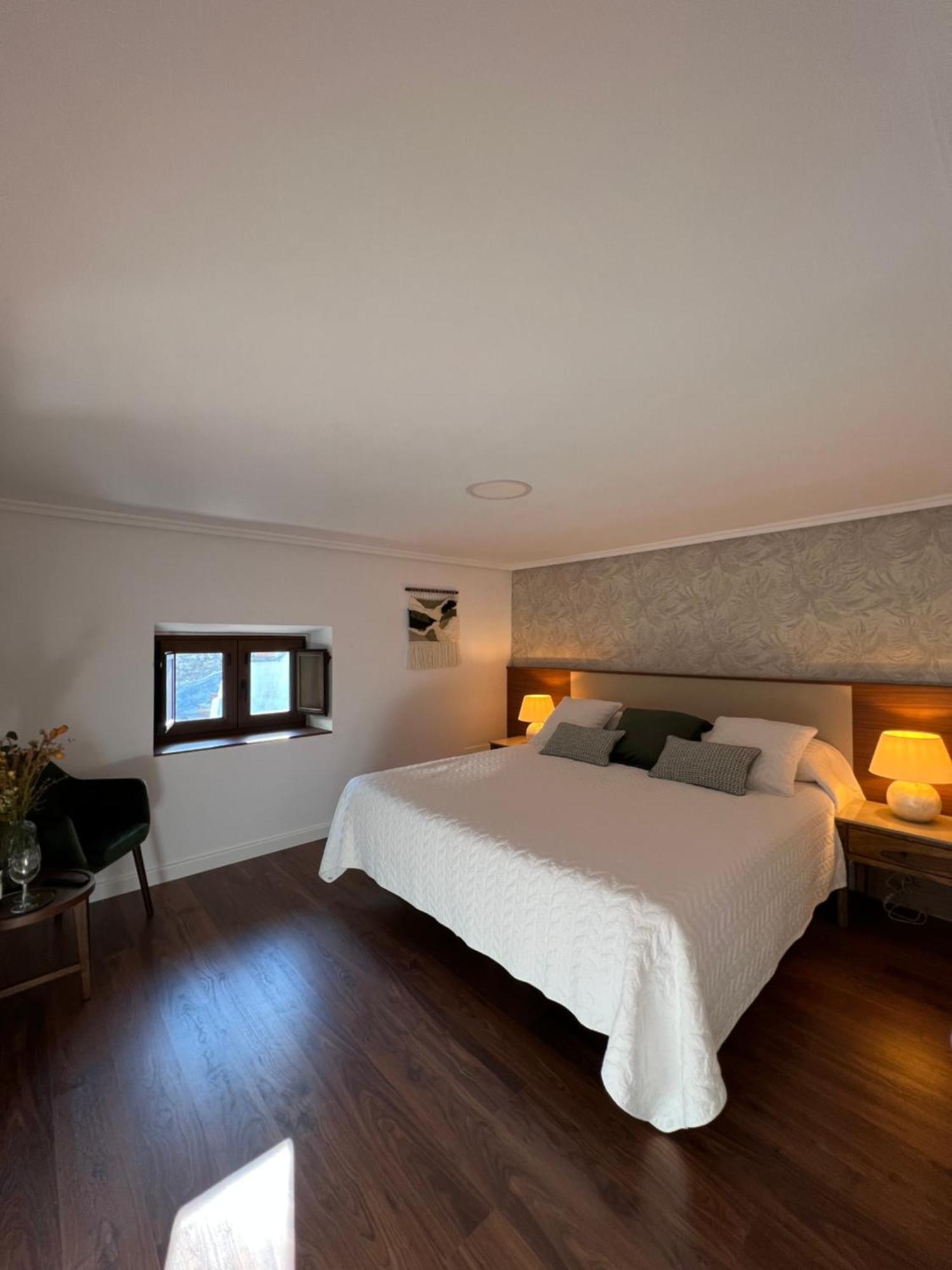 Hotel Dos Penas